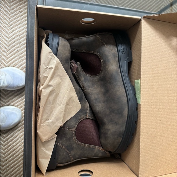 Men’s Blundstone new boots - Picture 5 of 7